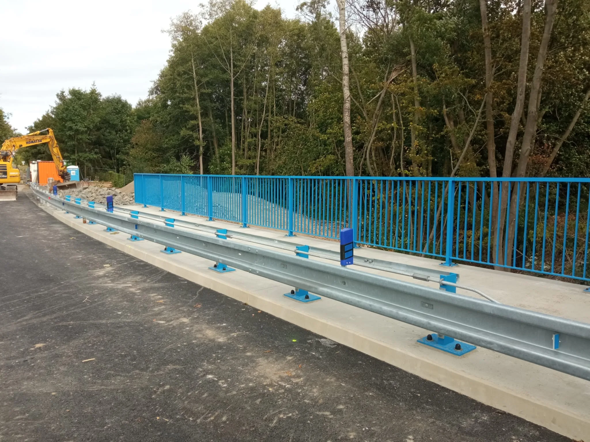 1760983944189_ZÁBRADELNÍ SVODIDLA A ZÁBRADLÍ-HVĚZDA-RAKOVNÍK.webp